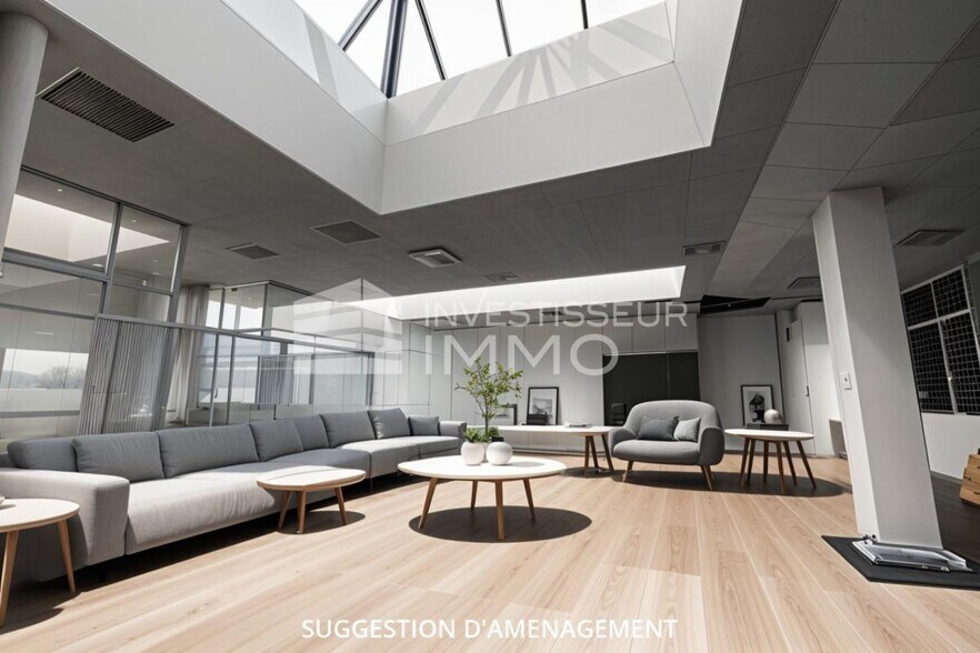 Flex in Champigny-sur-Marne for lease - Interior Photo - Image 1 of 15