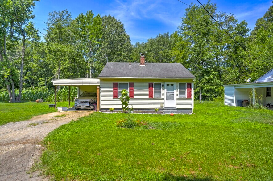 Barrett Place portefeuille de 1 propriétés à vendre sur LoopNet.ca - Photo du bâtiment - Image 3 de 22