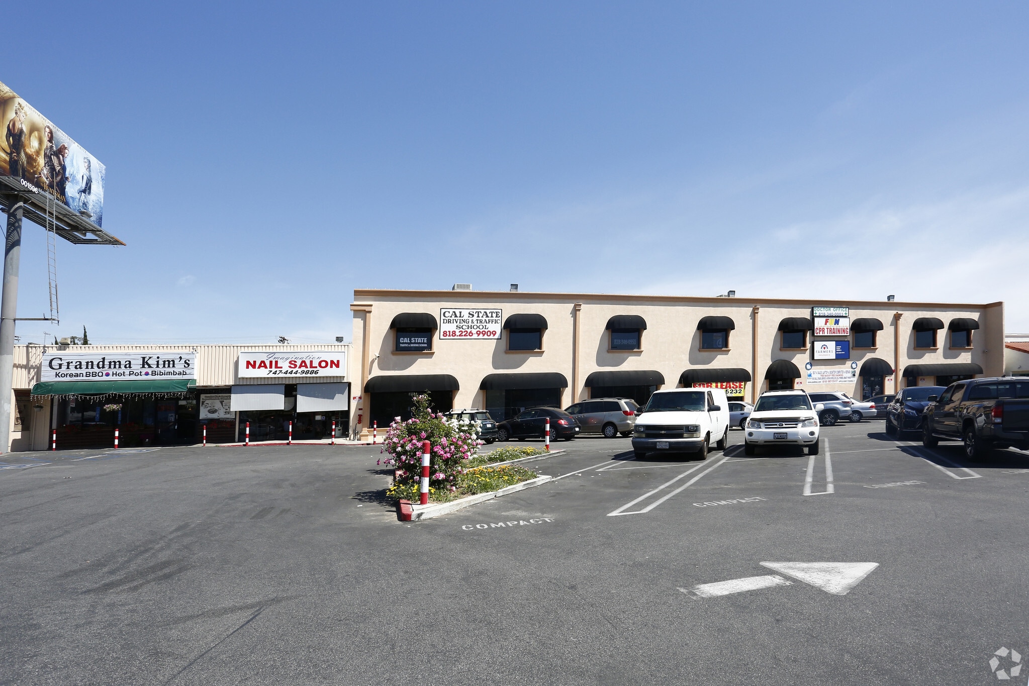 8372 Topanga Canyon Blvd, Los Angeles, CA for lease Primary Photo- Image 1 of 3