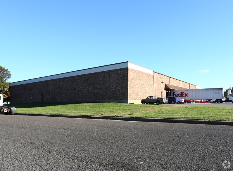 1571 Grandview Ave, West Deptford, NJ à louer - Photo du bâtiment - Image 2 de 5