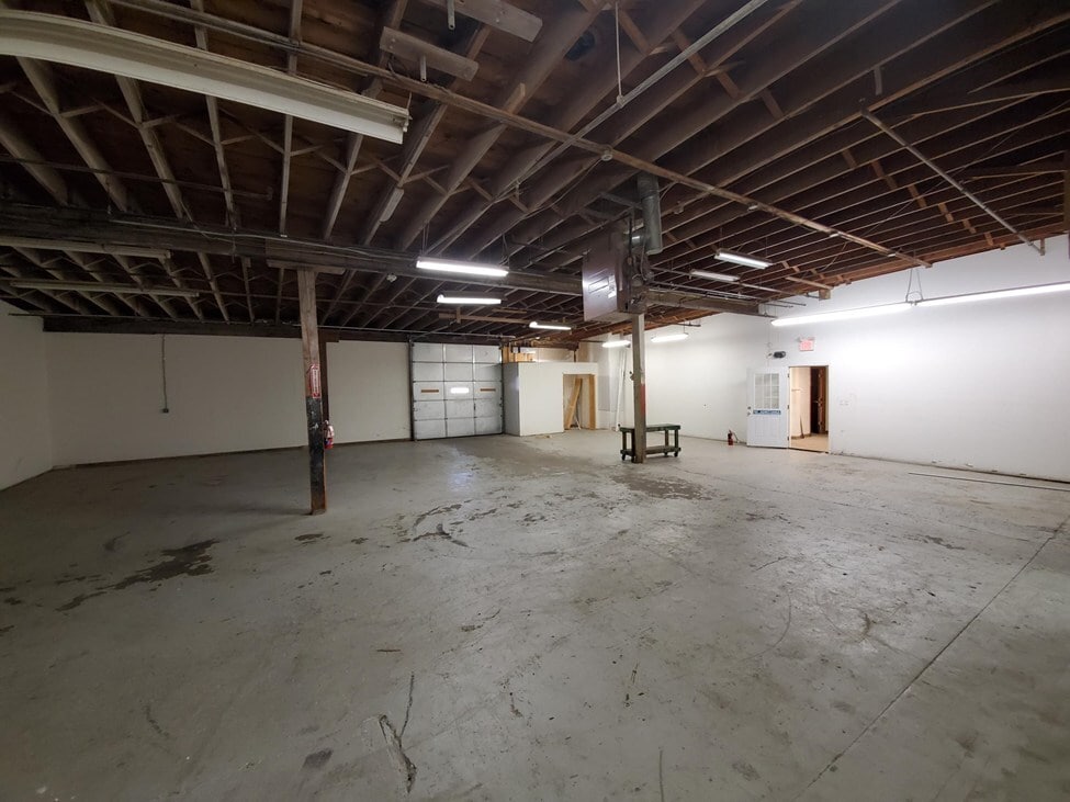 131 Fisher St, Franklin, MA à louer Photo intérieure- Image 1 de 4