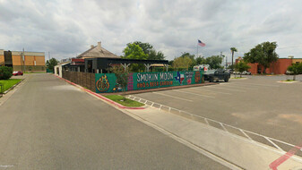 1617 W Polk Ave, Pharr TX - Restaurant avec service au volant