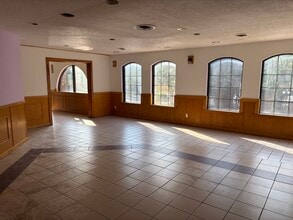 223 Welch Ave, Ames, IA for lease Interior Photo- Image 2 of 7
