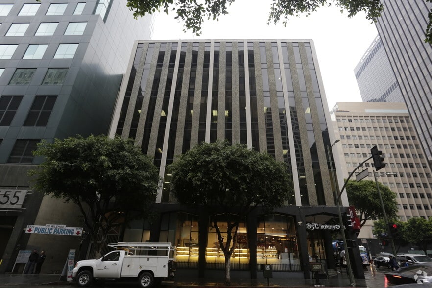 700 Wilshire Blvd, Los Angeles, CA for lease - Building Photo - Image 3 of 5