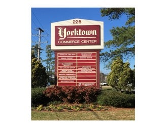 Plus de détails pour 228 N Lynnhaven Rd, Virginia Beach, VA - Bureau à louer