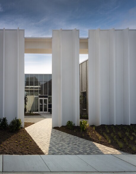 800 Atlanta Rd, Seaford, DE à louer - Photo du bâtiment - Image 2 de 11