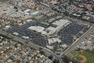 7201 Yorktown Ave, Huntington Beach, CA for lease Aerial- Image 1 of 7
