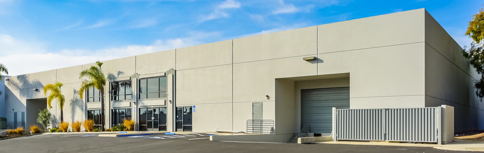 2675 Vista Pacific Dr, Oceanside, CA for lease Primary Photo- Image 1 of 14