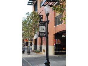 325 W Gurley St, Prescott, AZ à vendre - Photo du bâtiment - Image 2 de 82