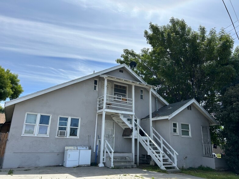 3159 1st St, Riverside, CA for sale - Primary Photo - Image 3 of 7