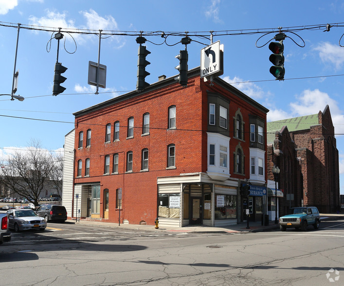 296-298 Main St, Johnson City, NY à vendre - Photo principale - Image 1 de 1