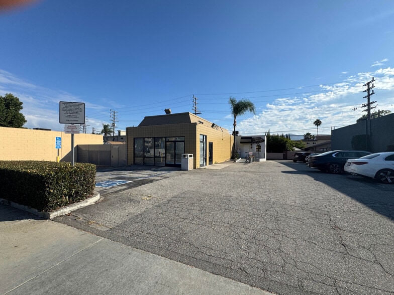 1428-1430 W Glenoaks Blvd, Glendale, CA for lease - Building Photo - Image 3 of 11