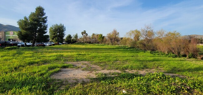 Plus de détails pour 23166 Sunnymead Boulevard Blvd, Moreno Valley, CA - Terrain à vendre