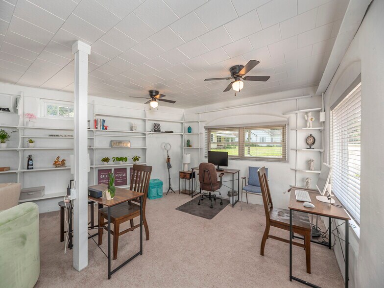 491 Allens Creek Rd, Waynesville, NC à louer - Photo intérieure - Image 3 de 10