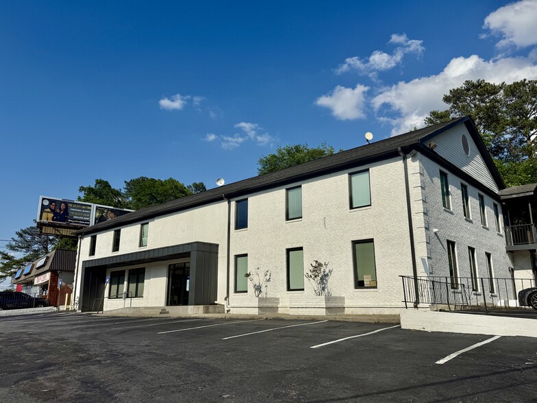 2215 Cheshire Bridge Rd NE, Atlanta, GA for sale - Building Photo - Image 1 of 22