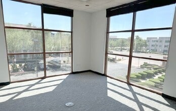 8350 E Raintree Dr, Scottsdale, AZ à louer Photo intérieure- Image 2 de 8