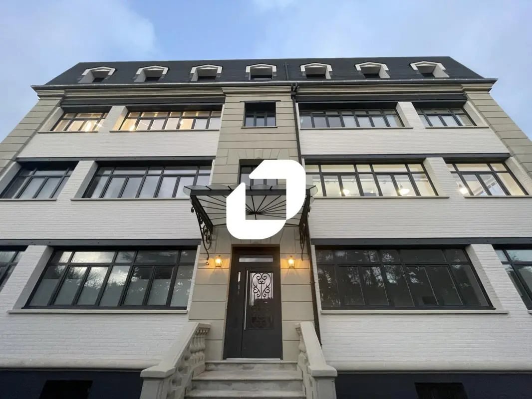 Office in Saint-Maur-des-Fossés for sale Building Photo- Image 1 of 8