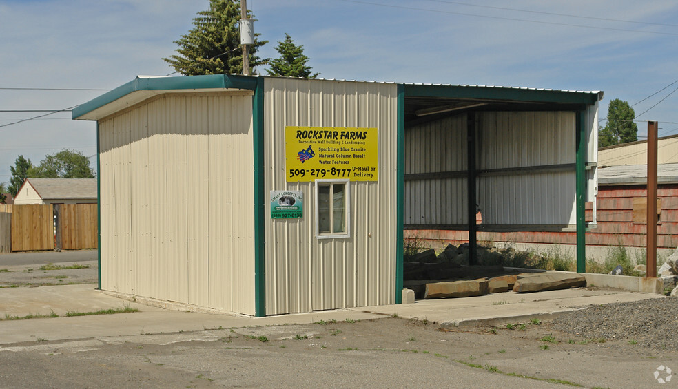 12518 W Us-2 Hwy, Spokane, WA for lease - Primary Photo - Image 3 of 4