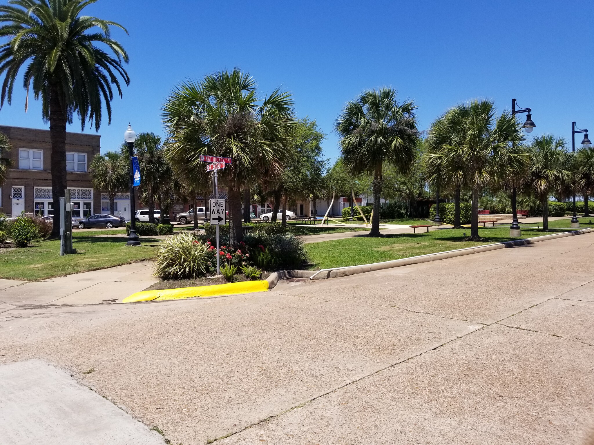 313 E Park St, Freeport, TX à louer Photo principale- Image 1 de 6