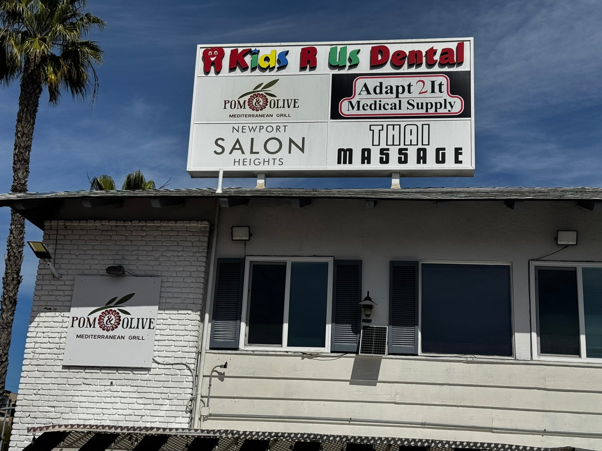 325-333 N Old Newport Blvd, Newport Beach, CA for lease Primary Photo- Image 1 of 11