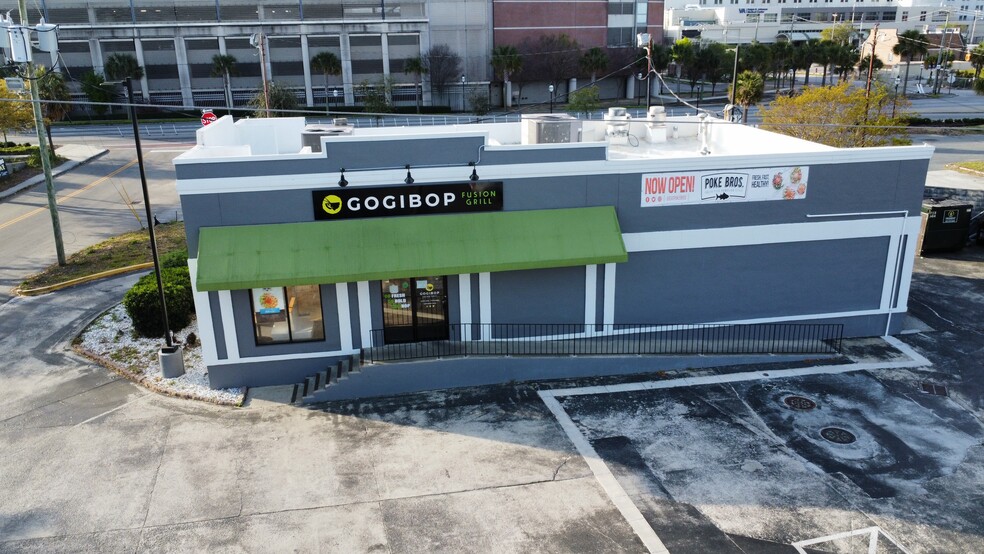 221 Spring St, Charleston, SC for lease - Building Photo - Image 2 of 15