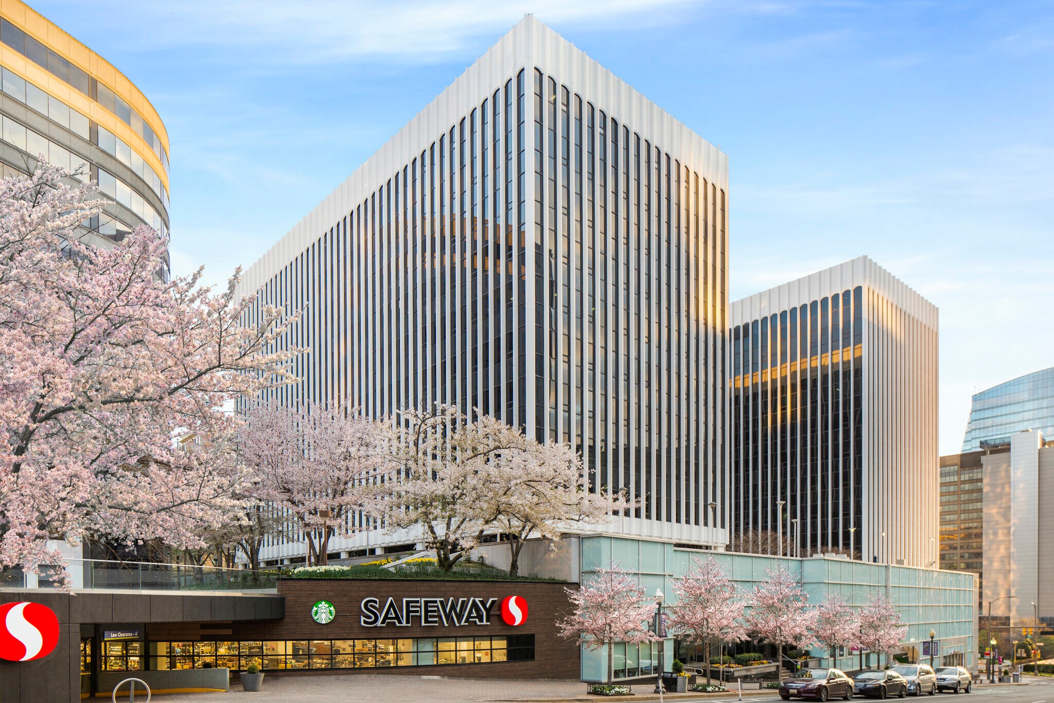 1515 Wilson Blvd, Arlington, VA à louer Photo du bâtiment- Image 1 de 5