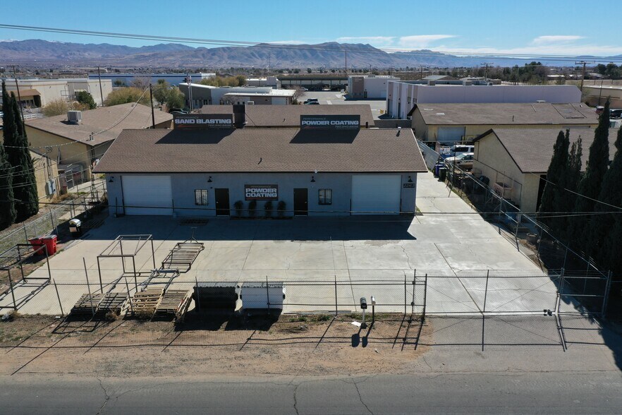 22163 Powhatan Rd, Apple Valley, CA for sale - Primary Photo - Image 1 of 2