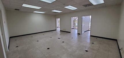 1625 E Shaw Ave, Fresno, CA for lease Interior Photo- Image 1 of 1
