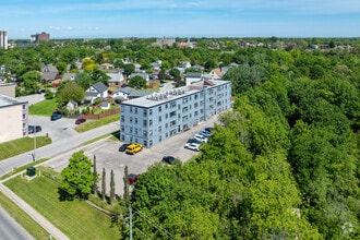 17-19 Collier St, St Catharines, ON - Aérien  Vue de la carte