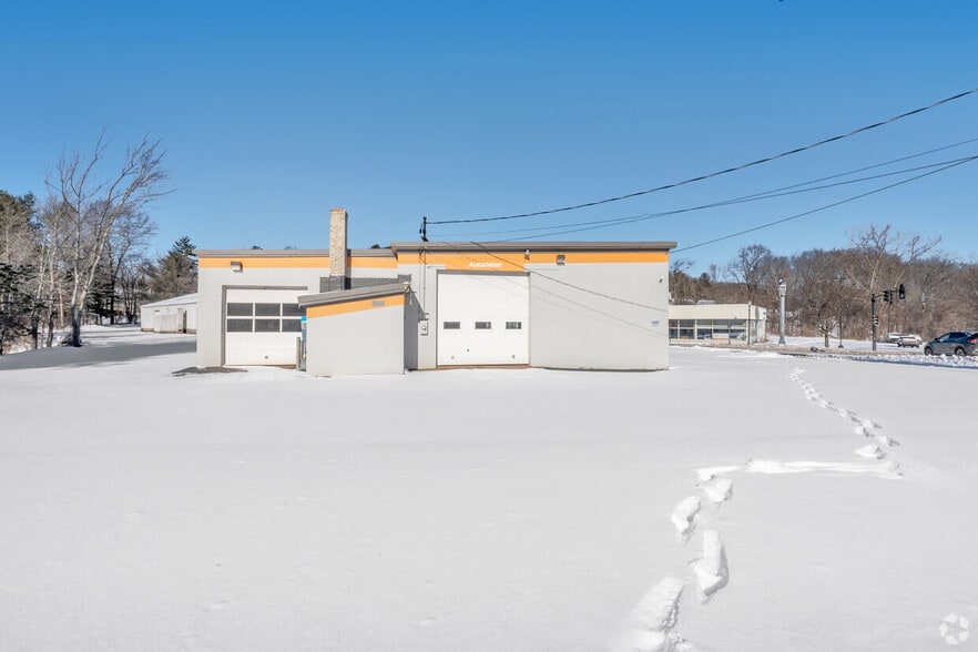 1 Salisbury St, Holden, MA for sale - Building Photo - Image 3 of 4