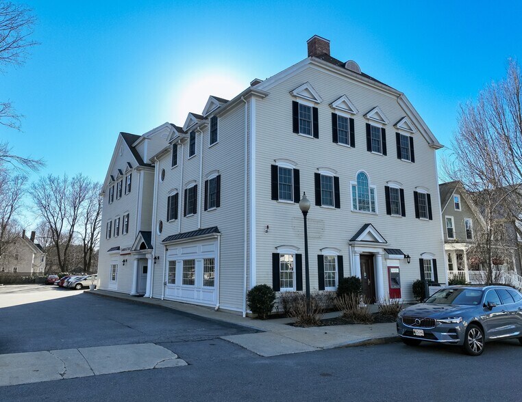 69 Park St, Andover, MA à louer - Photo du bâtiment - Image 2 de 7