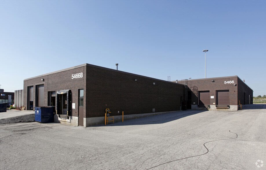 5466 Timberlea Blvd, Mississauga, ON à louer - Photo du bâtiment - Image 2 de 5