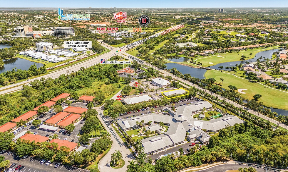 9705 Commerce Center Ct, Fort Myers, FL for sale - Building Photo - Image 2 of 8