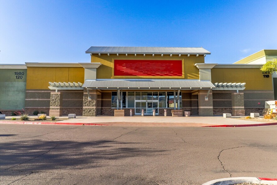 1976 W Baseline Rd, Phoenix, AZ à louer - Photo du bâtiment - Image 2 de 15
