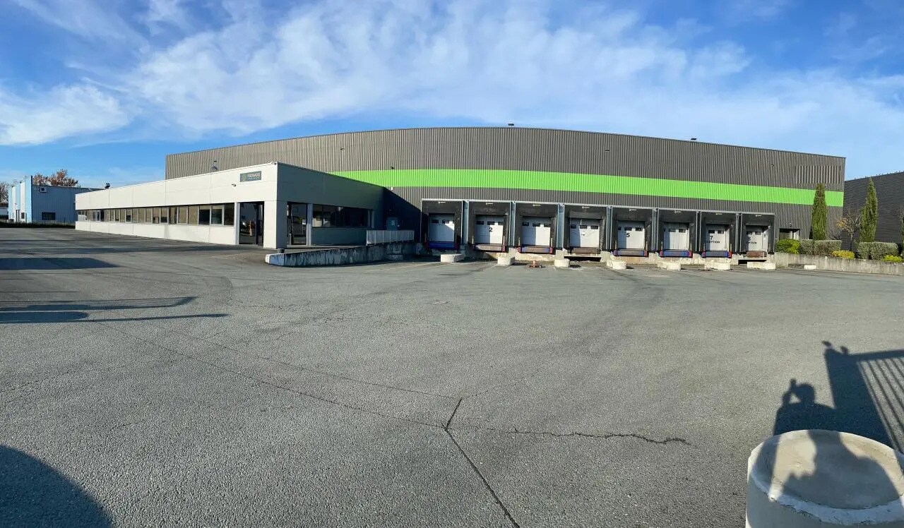 Bureau dans Beychac-et-Caillau à louer Photo du bâtiment- Image 1 de 28