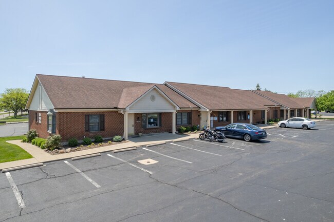More details for 1045-1053 Summit Dr, Middletown, OH - Office for Lease