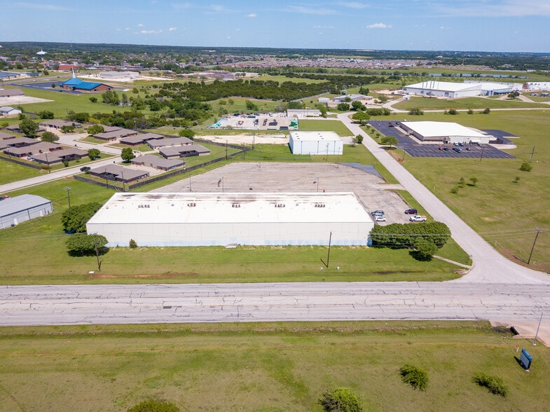 902 N Twin Creek Dr, Killeen, TX for sale - Building Photo - Image 2 of 6