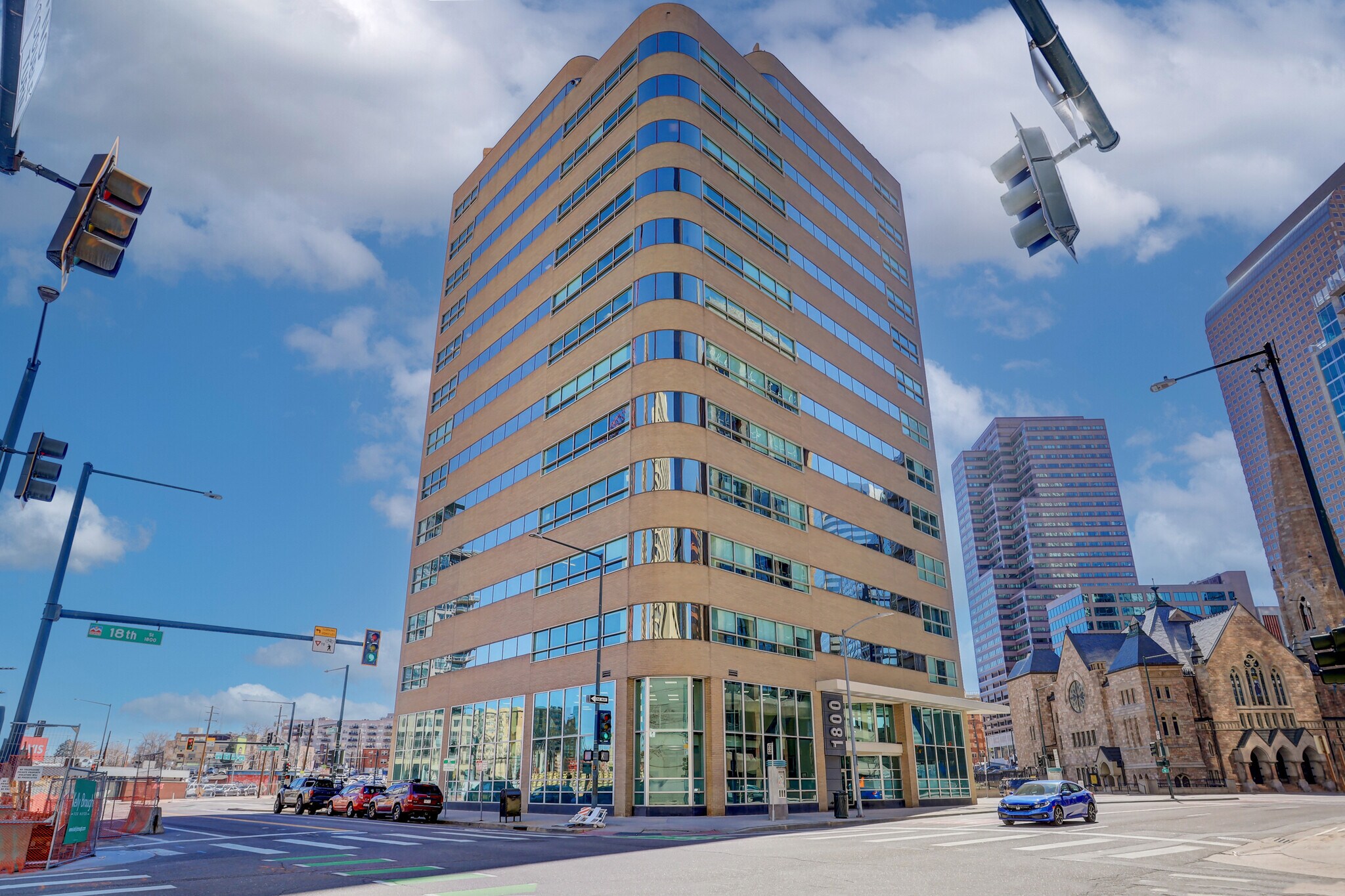 1800 Glenarm Pl, Denver, CO à vendre Photo du bâtiment- Image 1 de 21