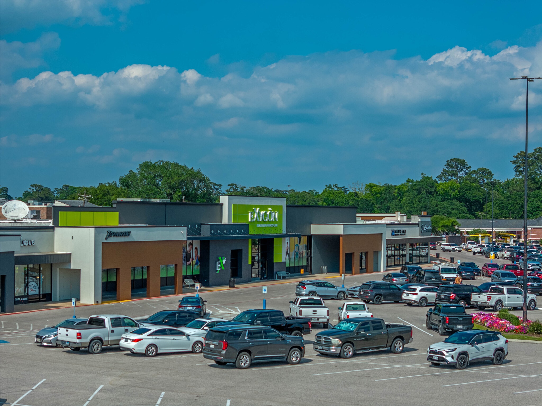 6420-6474 Phelan Blvd, Beaumont, TX à vendre Photo du bâtiment- Image 1 de 11