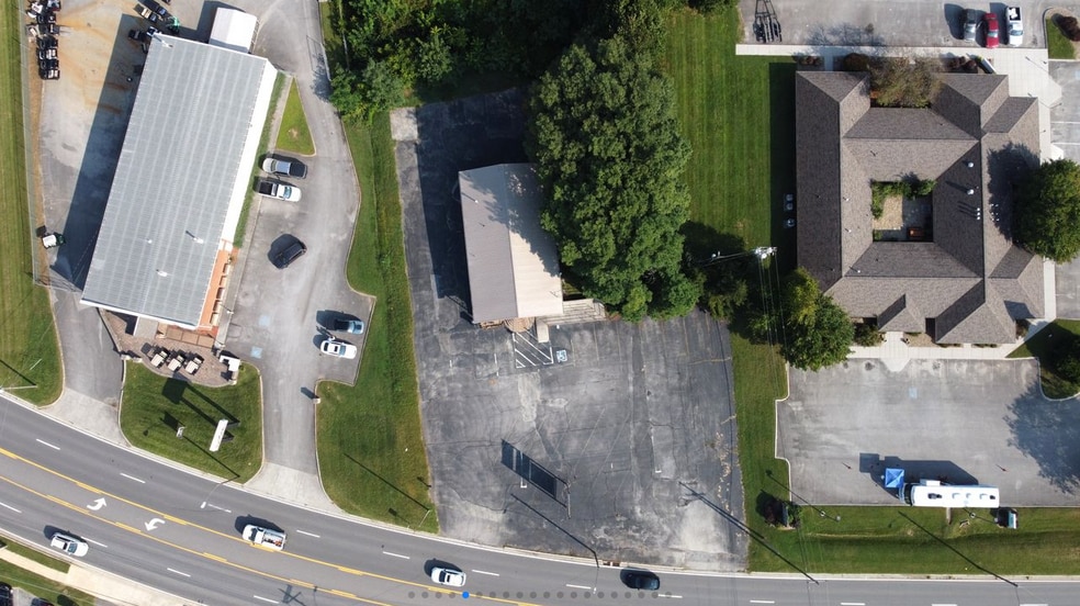 1826 W Morris Blvd, Morristown, TN for lease - Aerial - Image 3 of 6