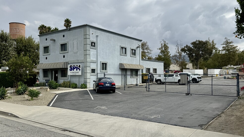310 A St, Fillmore, CA for lease - Building Photo - Image 1 of 15