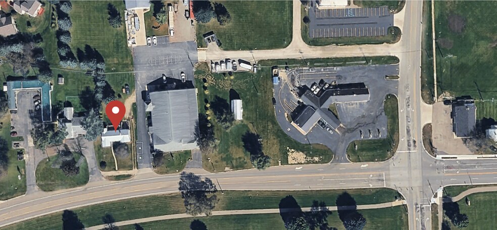 3066 Davison Rd, Lapeer, MI à vendre - Photo du bâtiment - Image 3 de 5