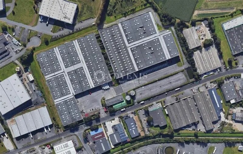 Industrial in Toufflers for lease - Aerial - Image 2 of 4