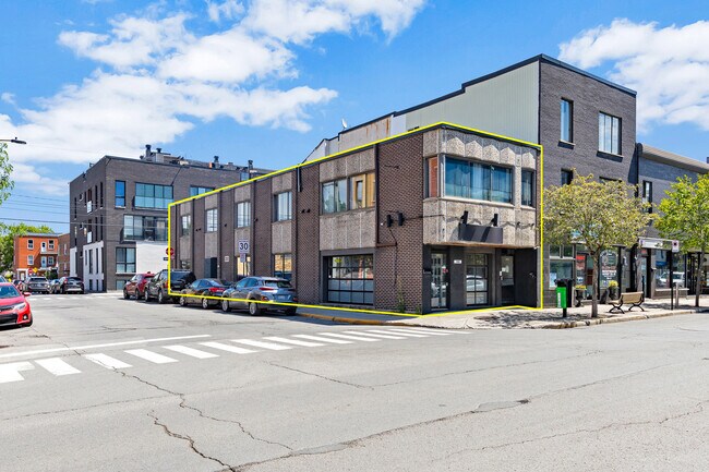 More details for 7427-7429 Rue Saint-Hubert, Montréal, QC - Retail for Sale