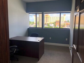 3980 Tampa Rd, Oldsmar, FL for lease Interior Photo- Image 1 of 7