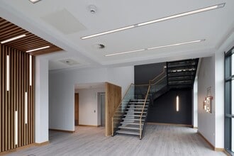 Electric Av, Lincoln for lease Interior Photo- Image 1 of 5