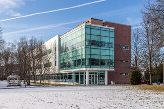 Plus de détails pour 300 Howard Ave, Staten Island, NY - Spécialité à vendre