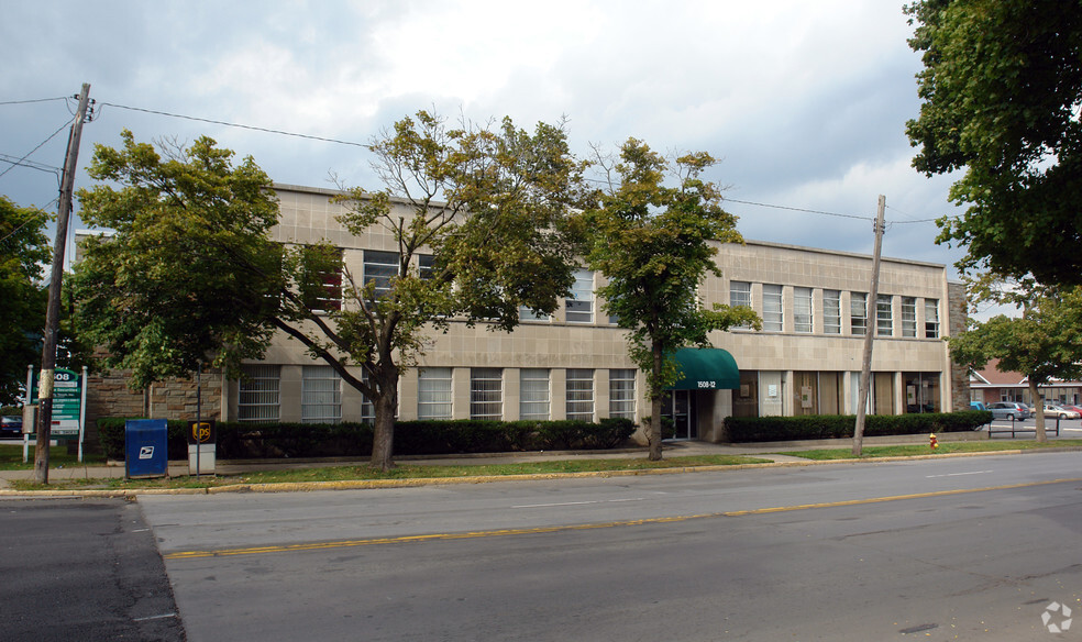 1508 Genesee St, Utica, NY à louer - Photo du bâtiment - Image 1 de 10