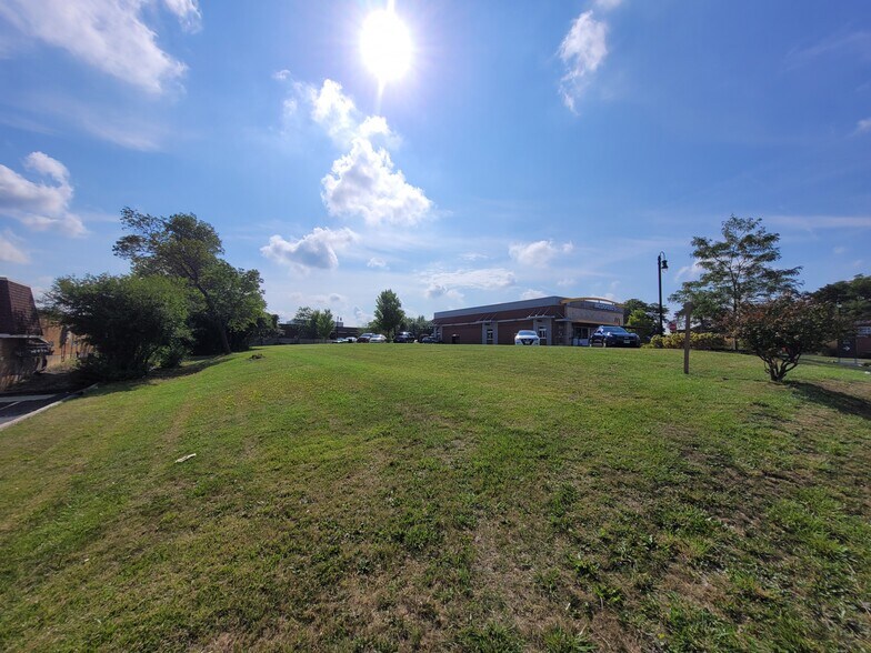 14443 S LaGrange, Orland Park, IL for sale - Building Photo - Image 1 of 6