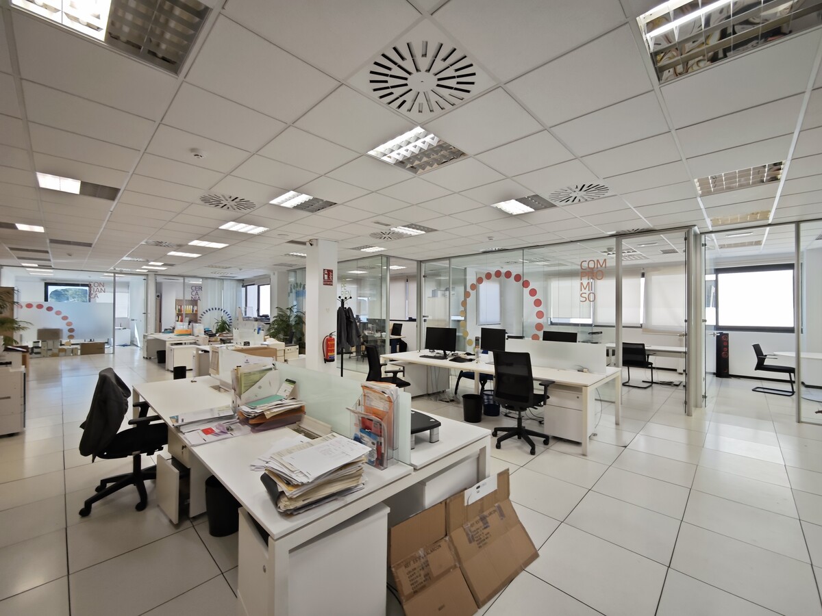 Calle del Haya, 4, Madrid, MAD 28044 -  -  - Photo intérieure - Image 1 of 14